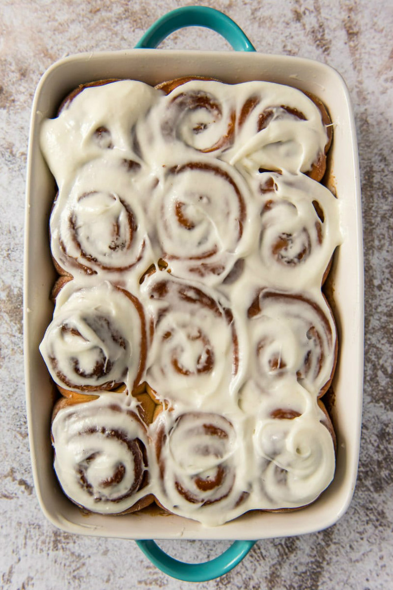 make ahead cinnamon rolls in baking dish