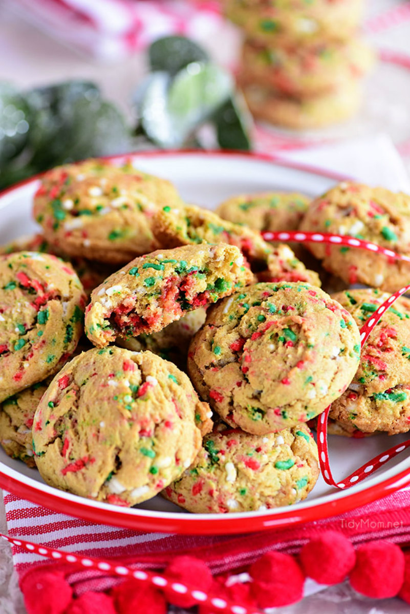 christmas sprinkle cookies