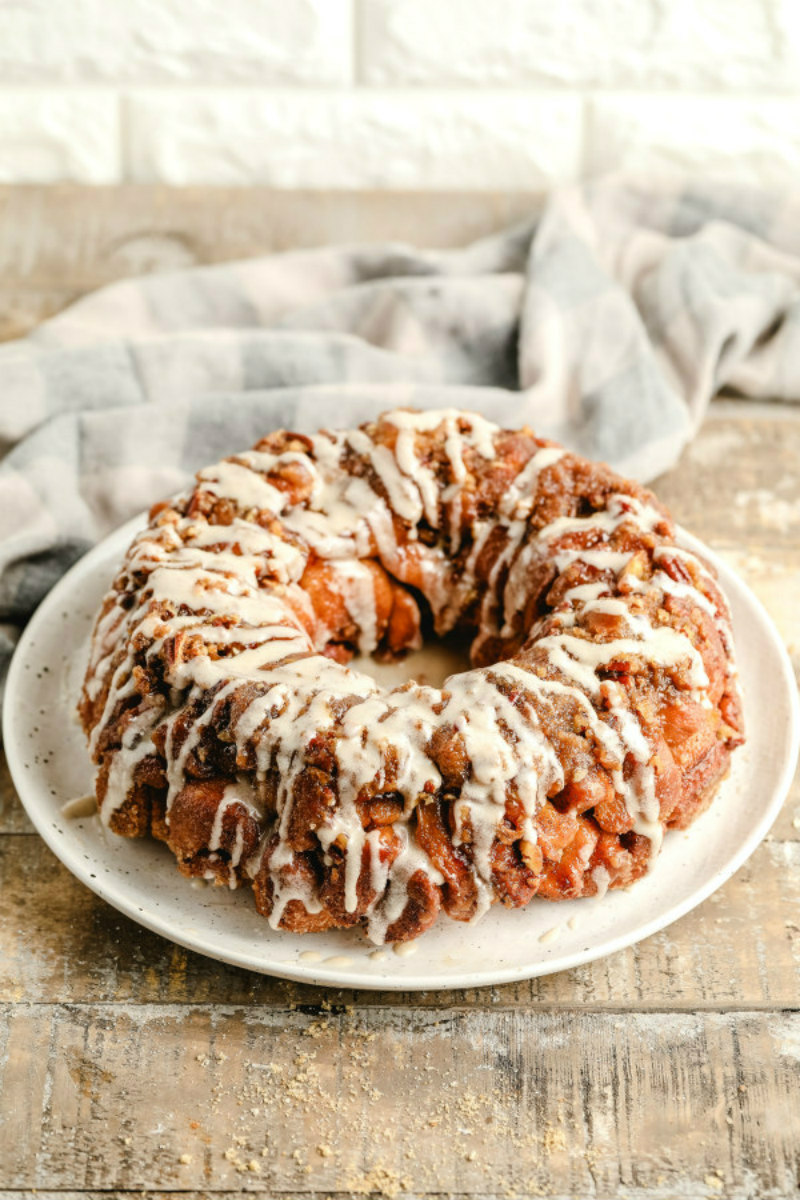 cinnamon roll monkey bread on white plate