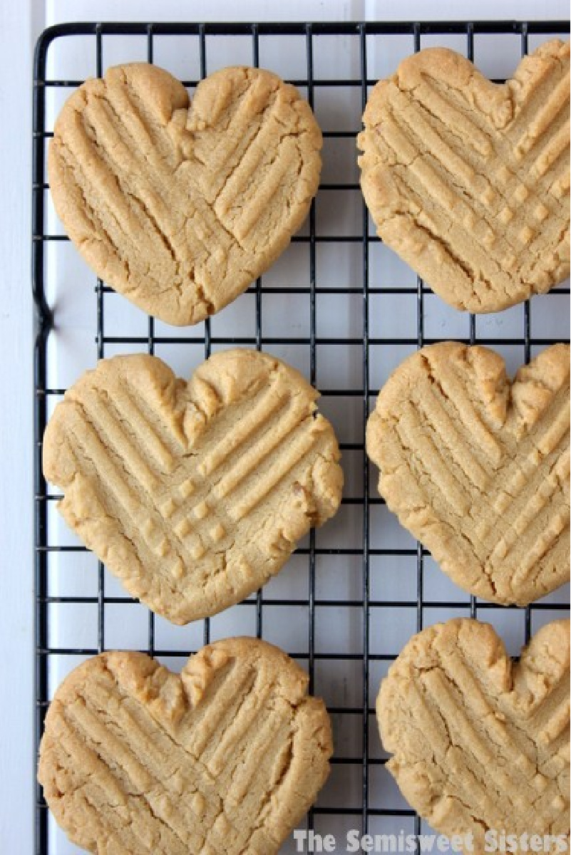 heart shaped peanut butter cookies