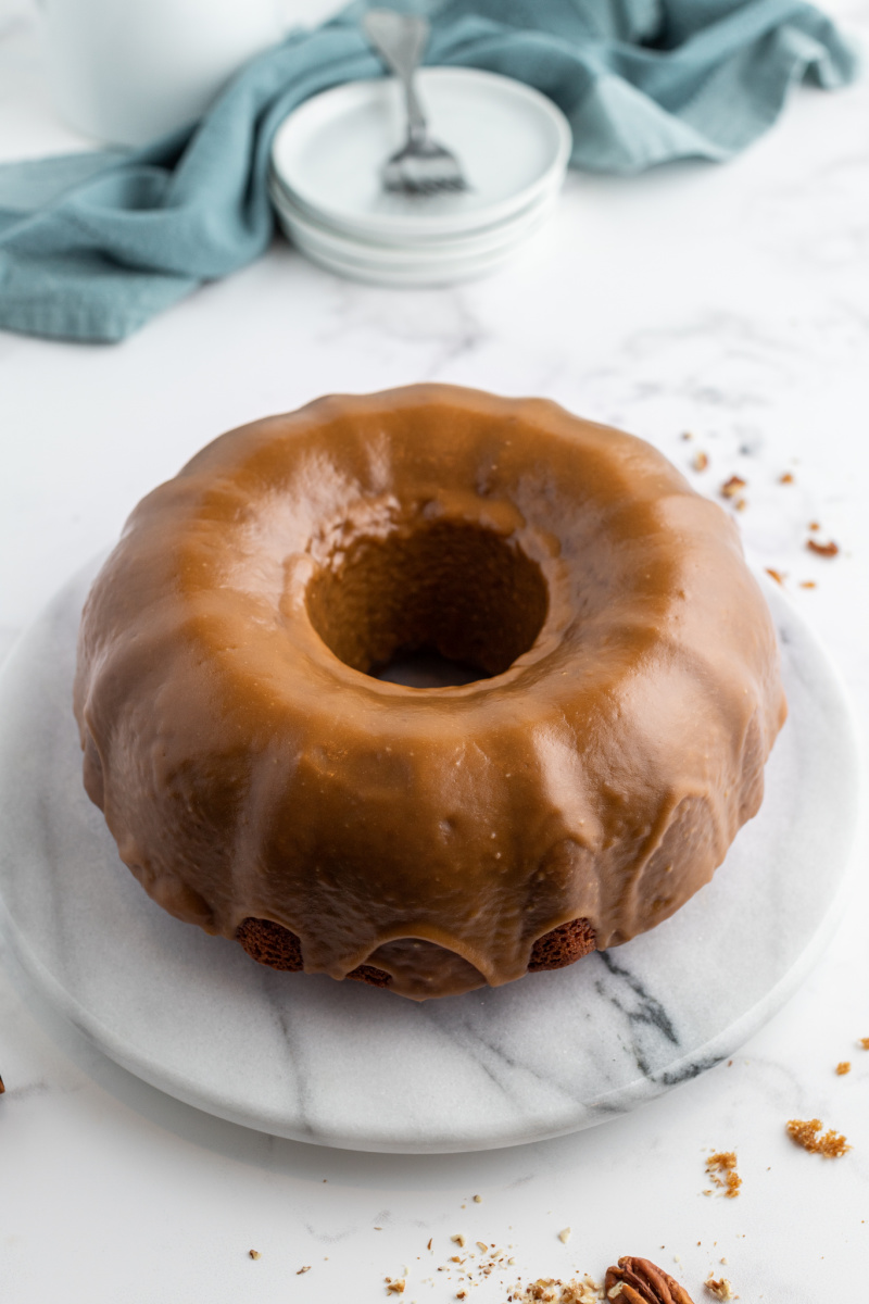 bundt cake with caramel icing