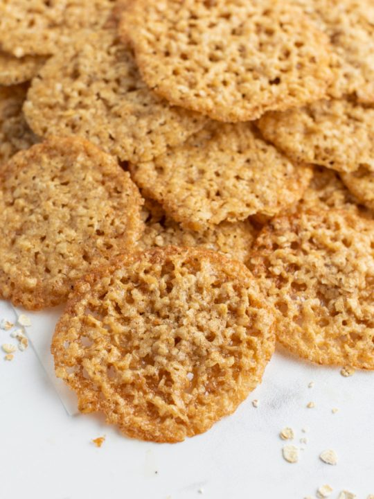 lacy butterscotch oatmeal cookies