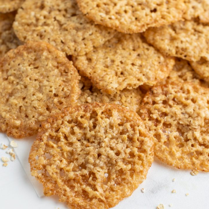 lacy butterscotch oatmeal cookies