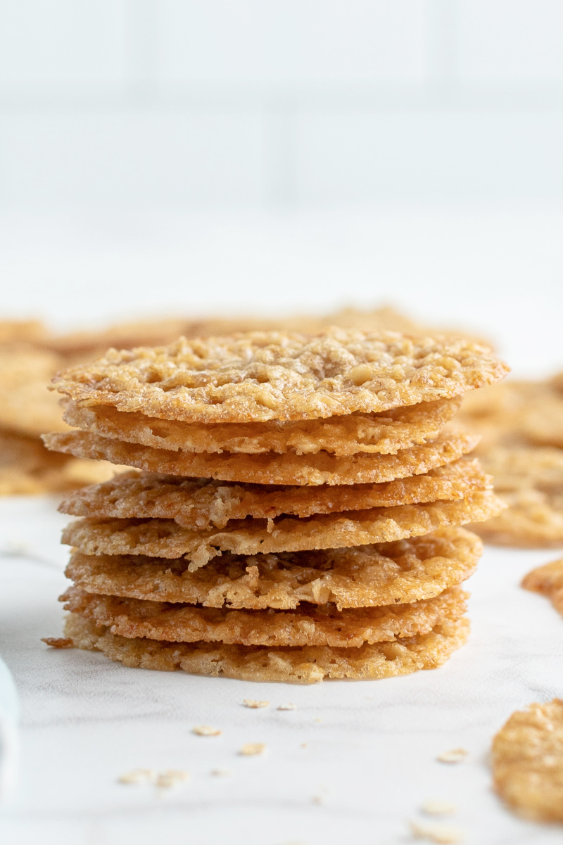 stack of lacy oatmeal cookies