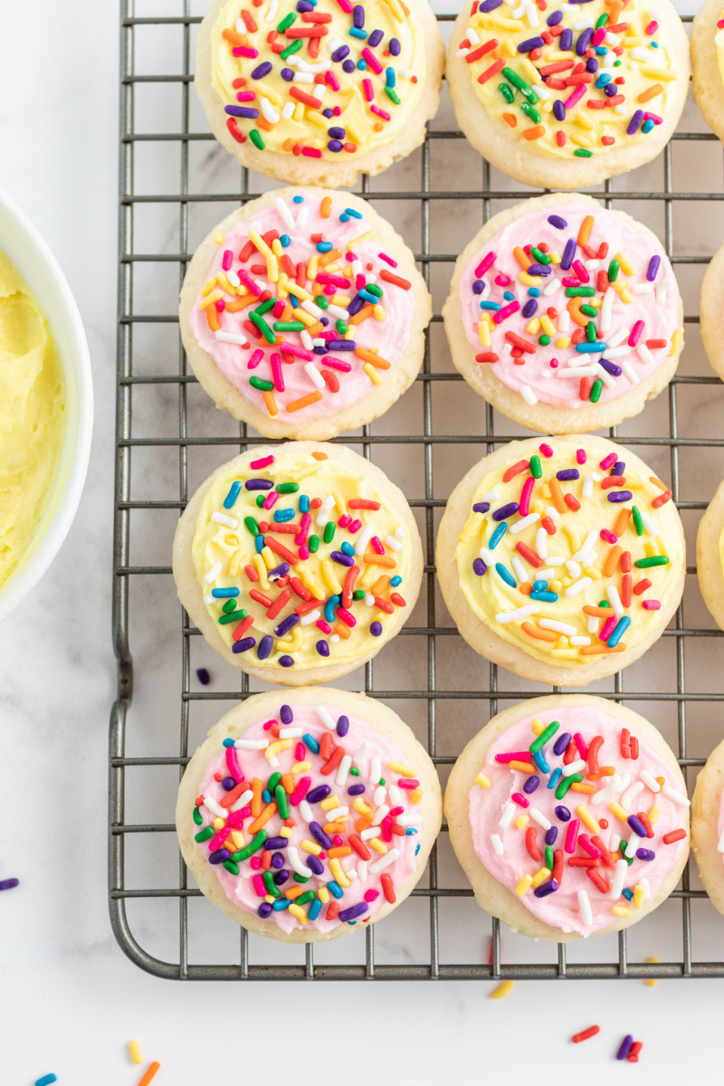 lofthouse cookies on a cooling rack