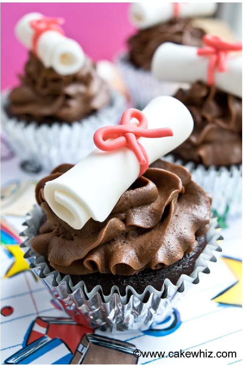 Graduation Diploma Cupcakes