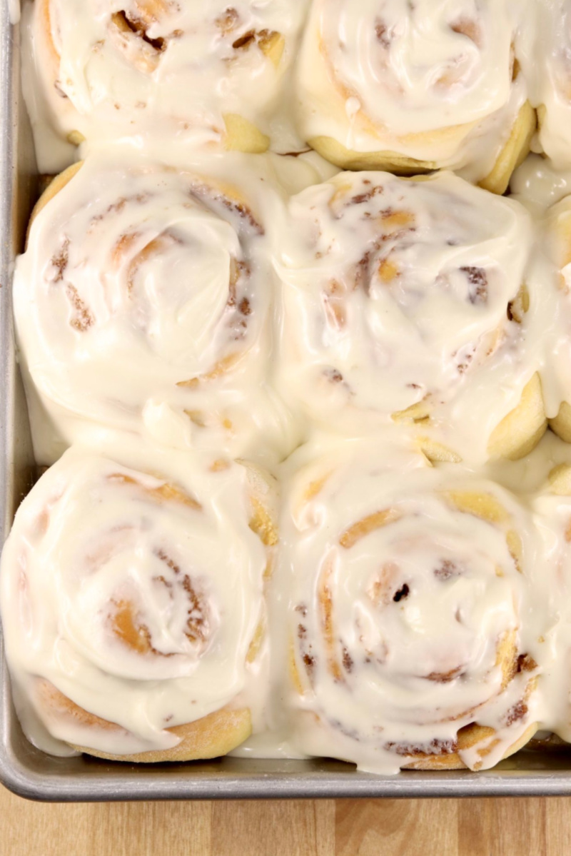 cinnamon rolls in a pan