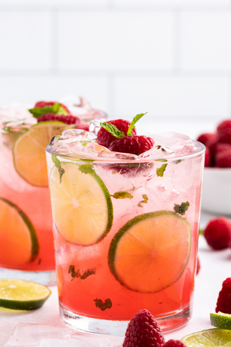 honey raspberry mojitos