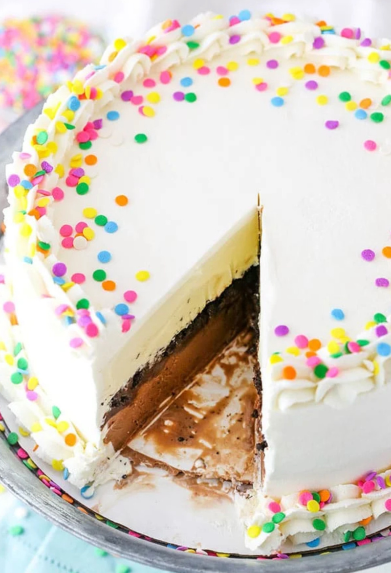 dairy queen ice cream cake with slice taken out of it