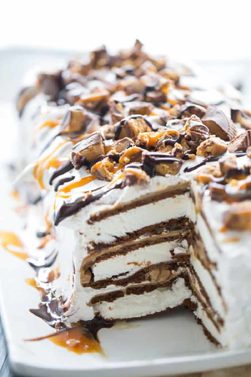 reeses ice cream cake sliced open