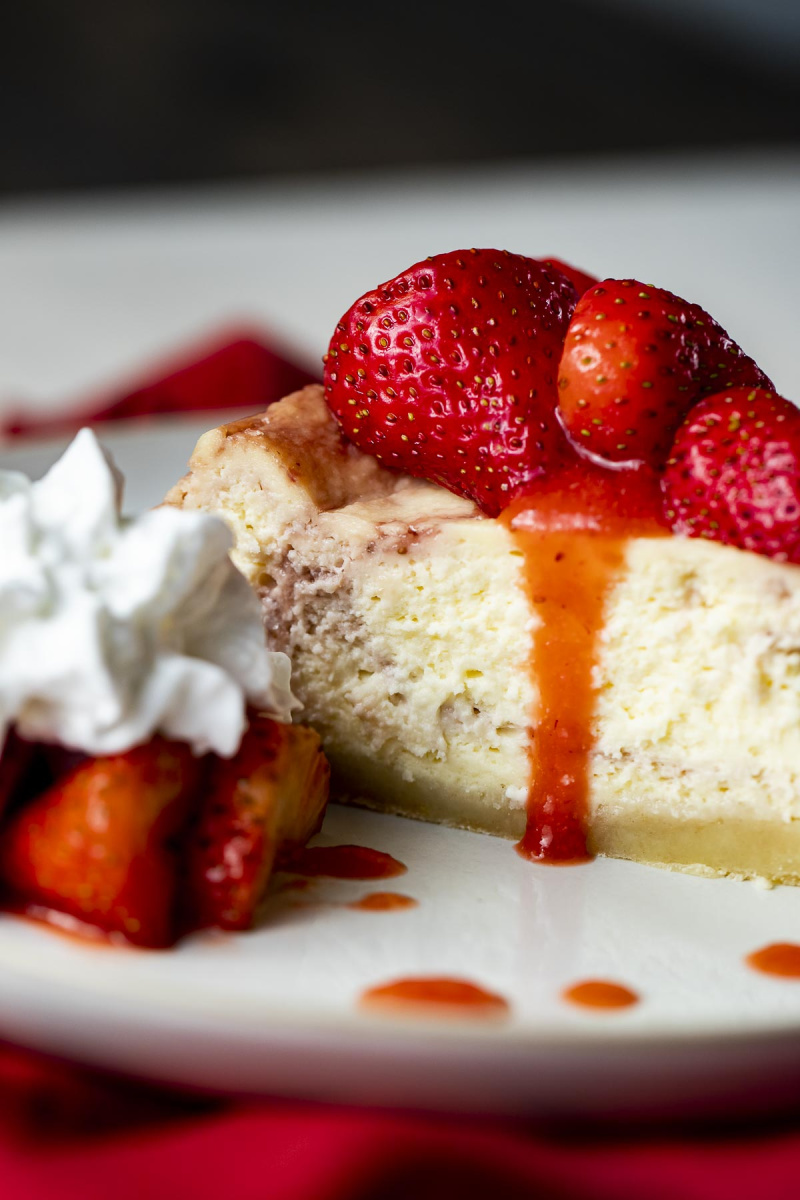 Strawberry Shortcake Cheesecake