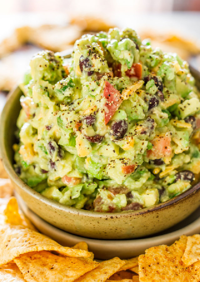 guacamole in a bowl