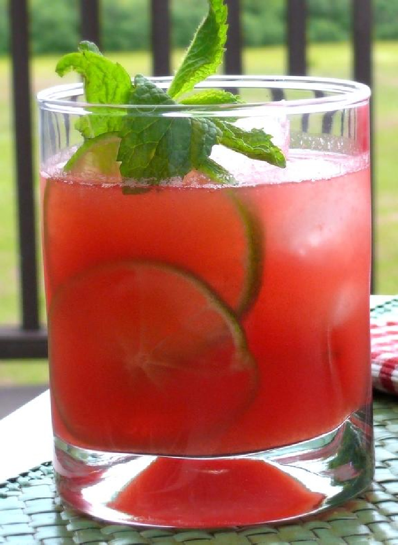 glass of watermelon agua fresca
