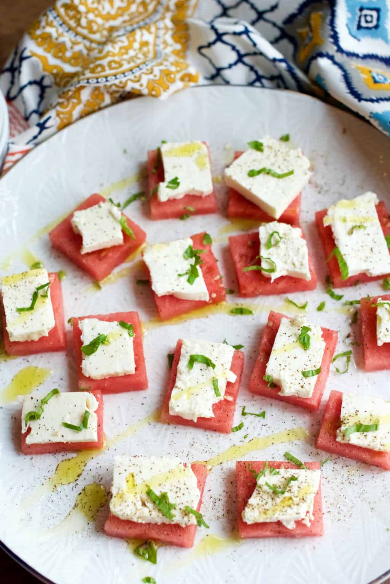 watermelon feta bites appetizer on plate