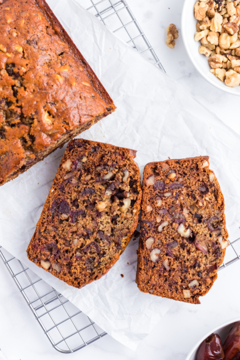 slices of date nut bread
