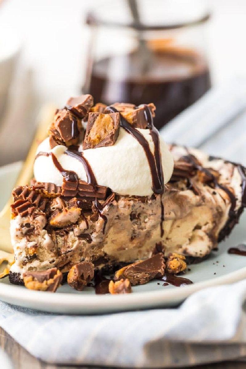 slice of peanut butter cup ice cream pie