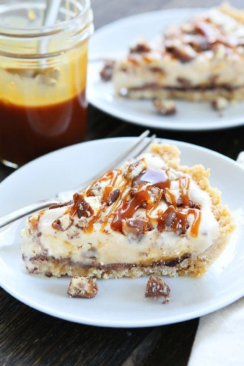 slice of twix ice cream pie