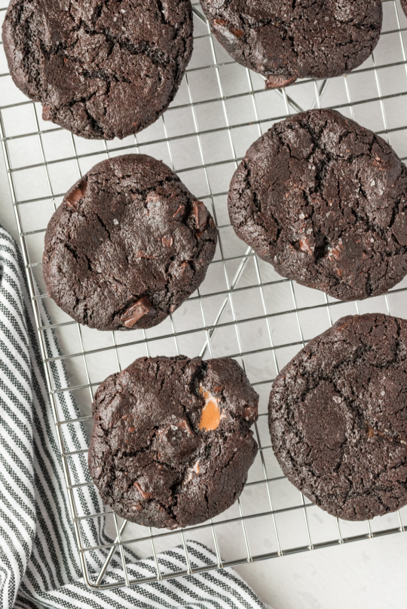 salted chocolate caramel cookies on a rack