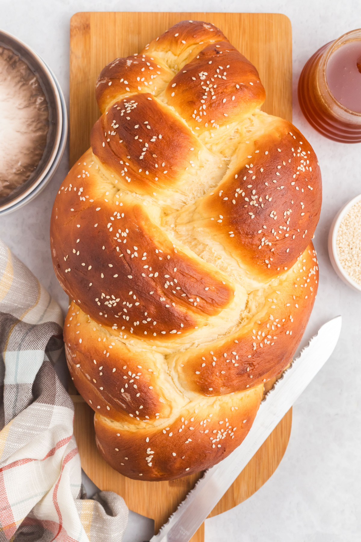 challah bread loaf