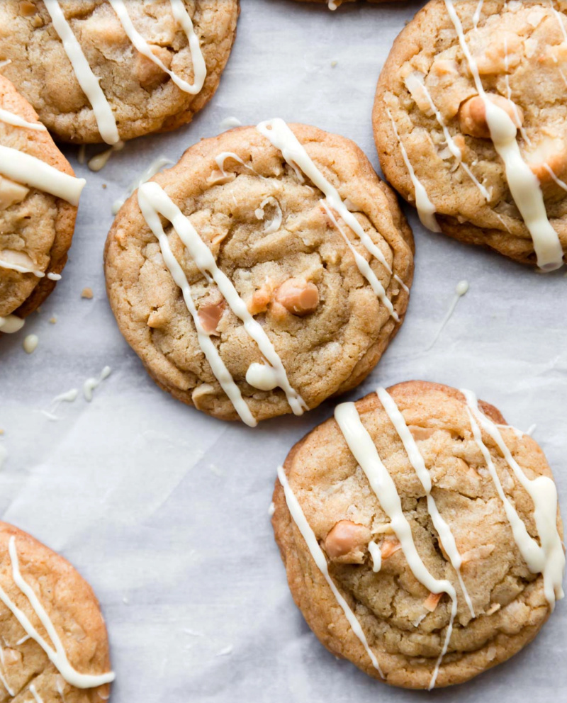 coconut macadamia nut cookies