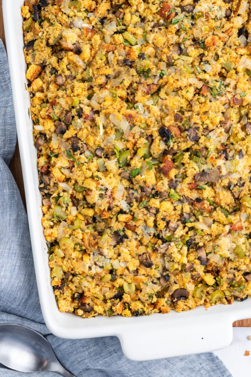 stuffing in a white casserole dish