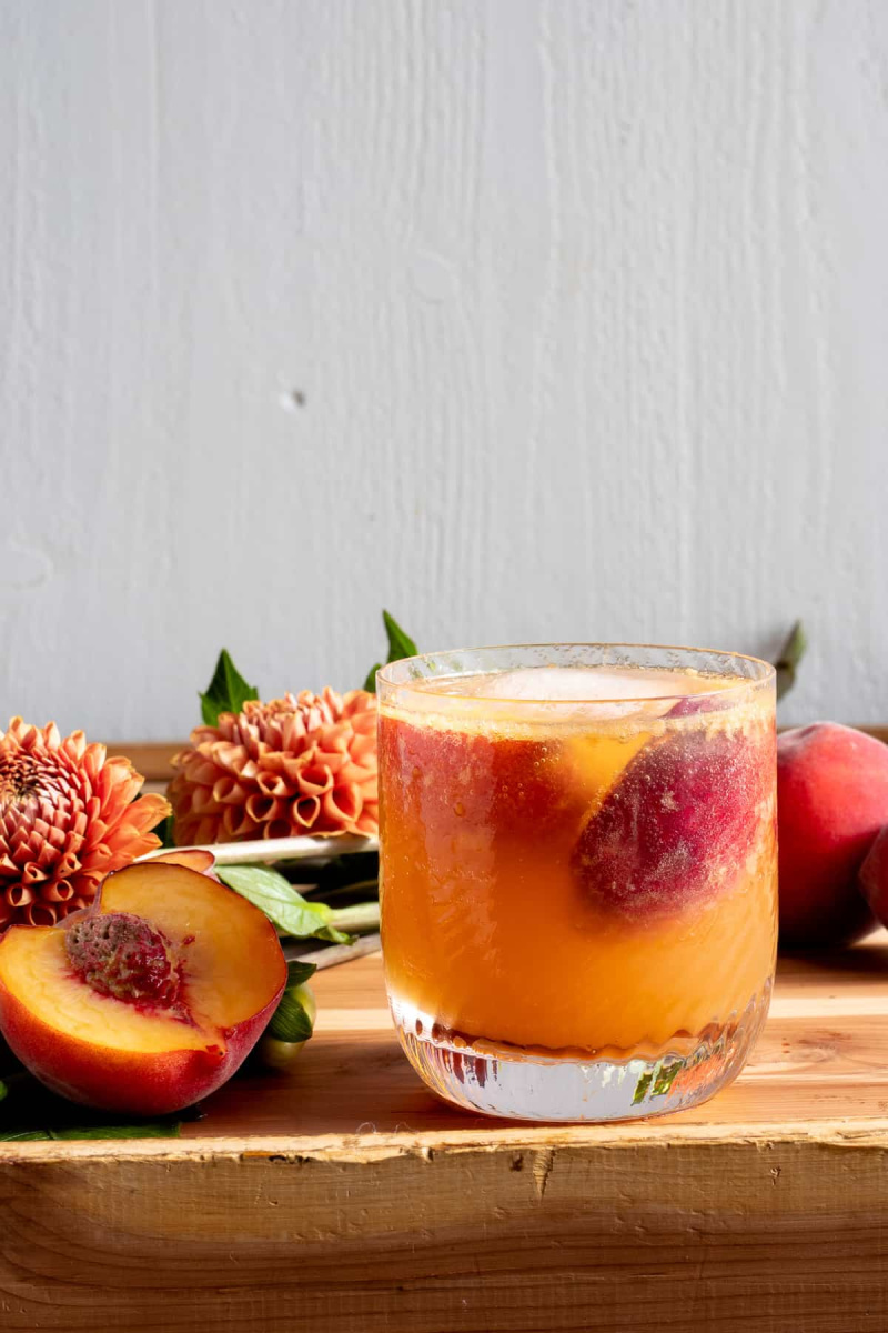 sweet bourbon peach smash