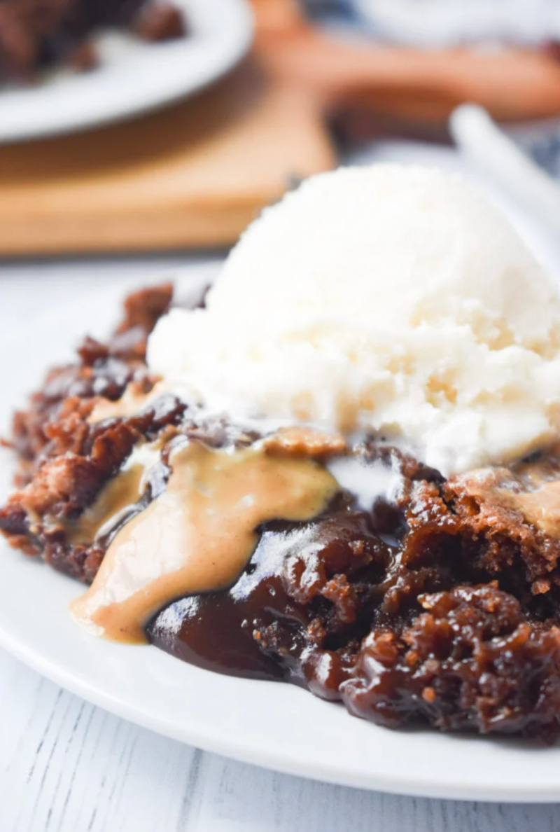 chocolate peanut butter cobbler topped with vanilla ice cream