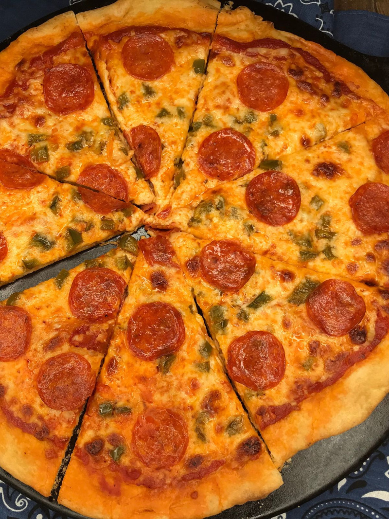 beer dough pizza crust with pepperoni