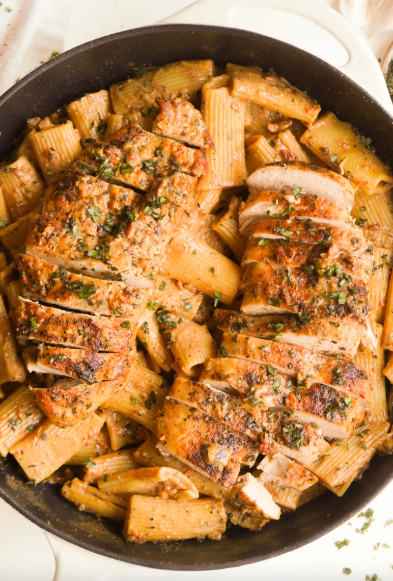 pan of marry me chicken pasta