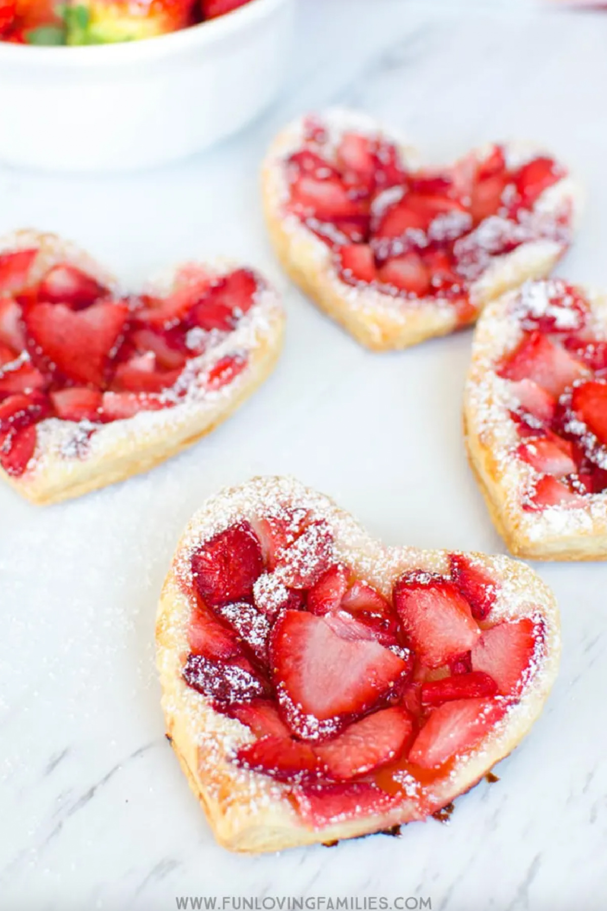 puff pastry strawberry hearts