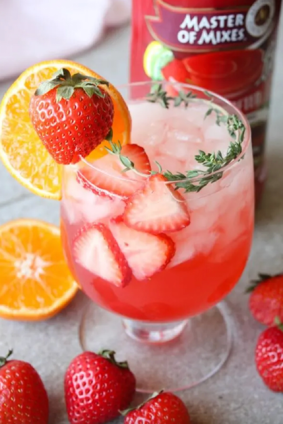 glass of prosecco strawberry cocktail