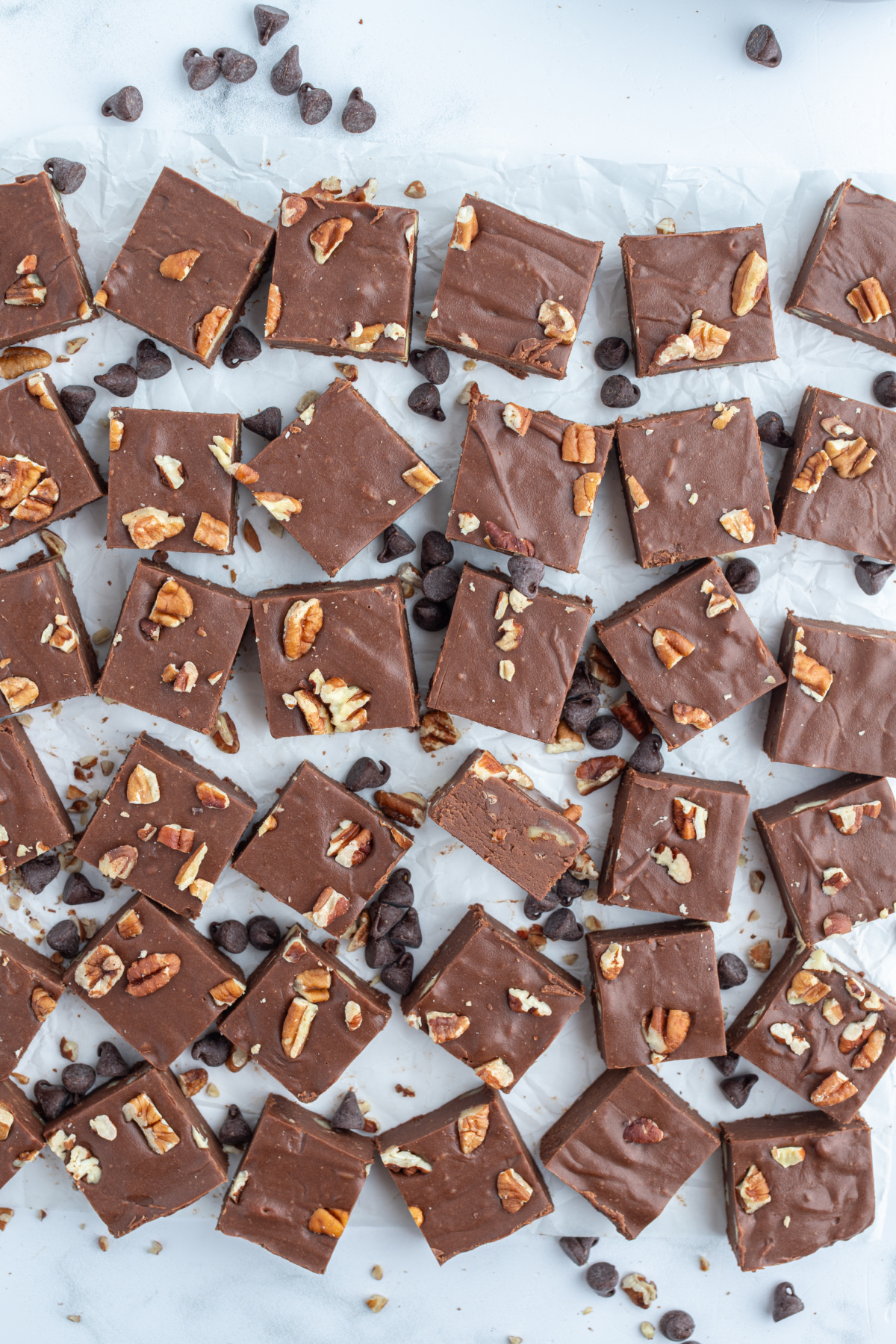 lots of pieces of fudge with pecans